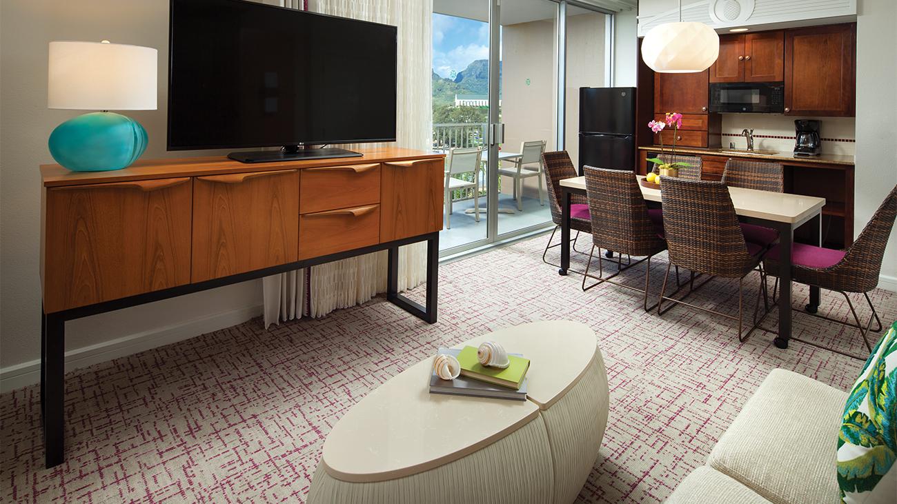 Living Room and Dining Room (2-Bedroom)